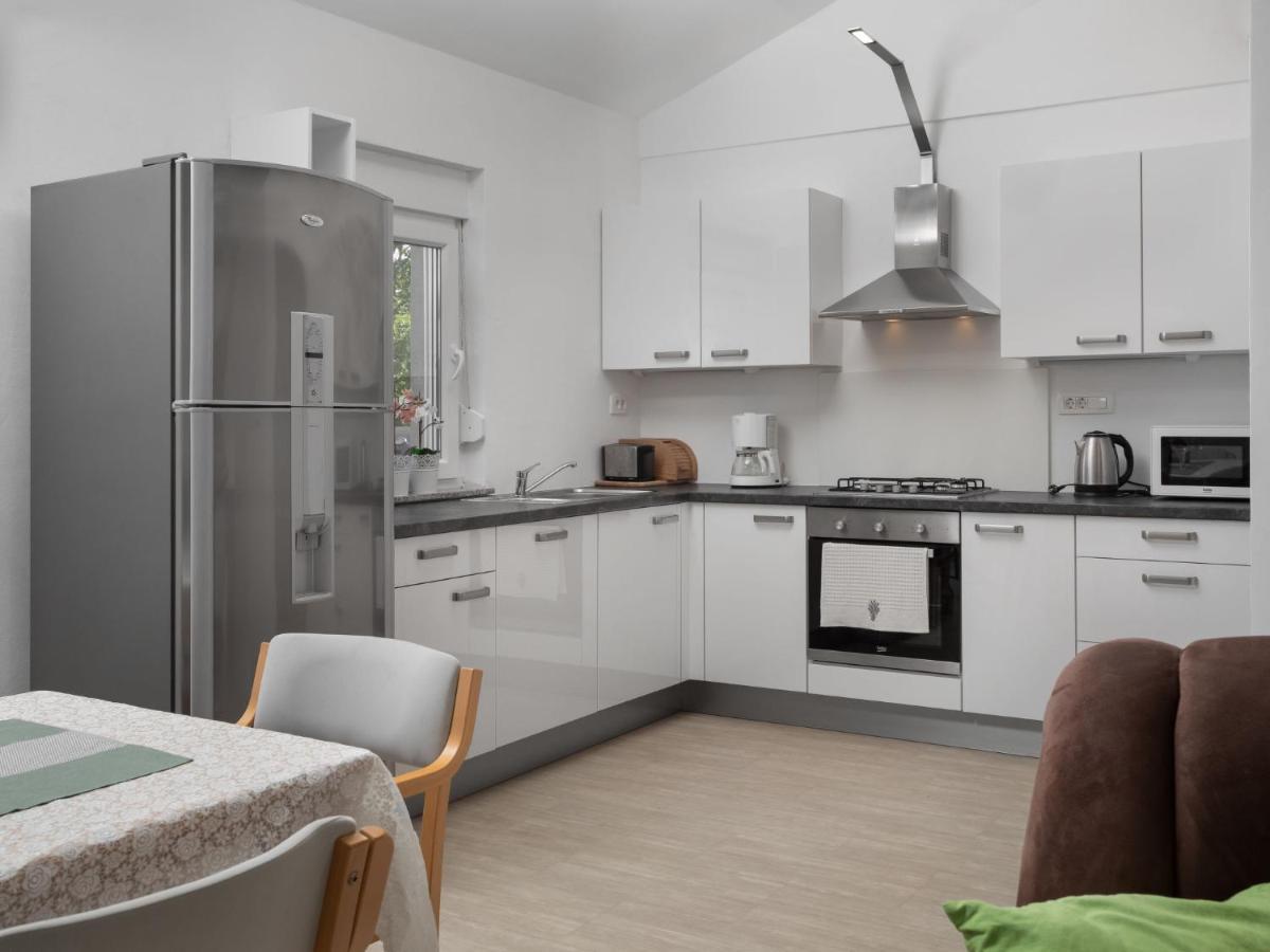 Holiday Home Lavendel - Mlk159 By Interhome Dobrinj Extérieur photo